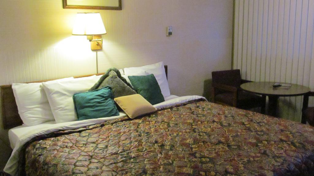 Western Motel Montrose Co Room photo