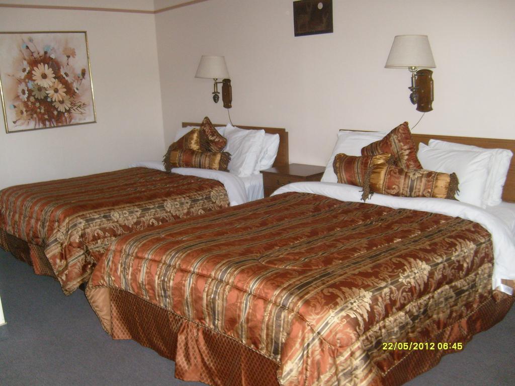 Western Motel Montrose Co Room photo